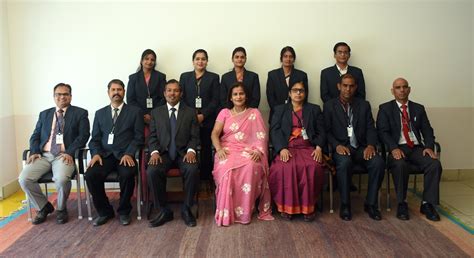 LKSPS :: Faculty