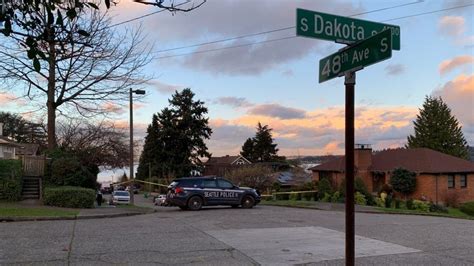 Seattle police find dead body in stolen car | FOX 13 Seattle