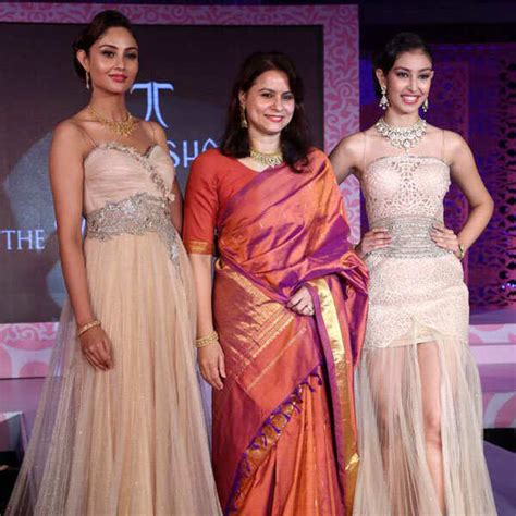 Beauty queens walk the ramp for Tanishq
