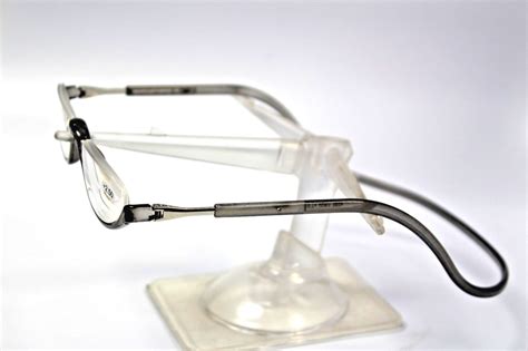 Magnetic Clic Readers Glasses In An Oval # 75 | Ubuy India