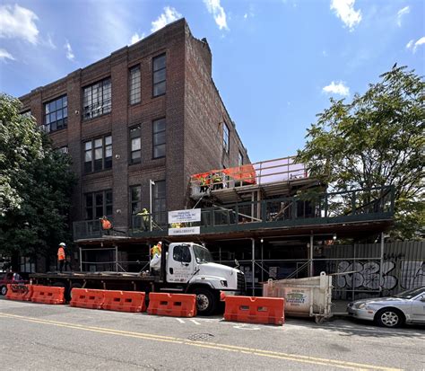68 Commercial Street Rises in Greenpoint, Brooklyn - New York YIMBY