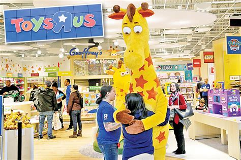 Toys "R" Us Officially Files For Bankruptcy, But It Won