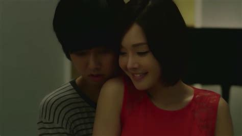 一部让人大饱眼福的韩国伦理电影《华丽的外出》，看完十分过瘾