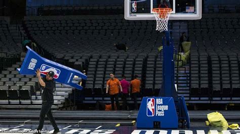 NBA联盟颁布新规缩减暂停数 新赛季揭幕战提前至10月18日|界面新闻 · 体育