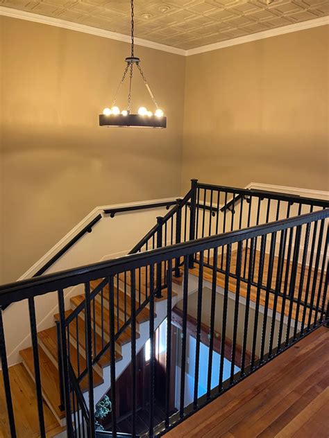 Old Office Building 的图像结果