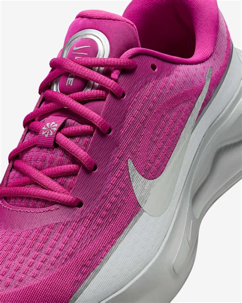 Nike Run Shoes 的图像结果