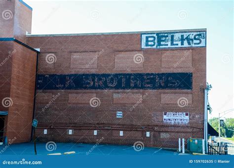 Downtown Monroe North Carolina Old Belk Department Store Editorial ...