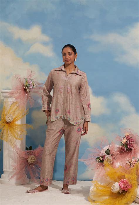 Misri | Destination For Ethnic Exuberance