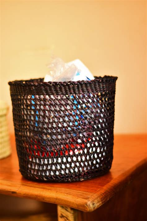 Trash Basket In Spanish at Lucinda Nicoll blog