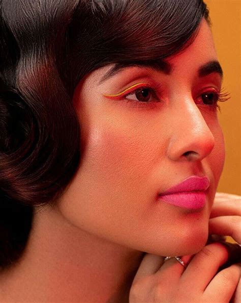 The 10 Different Eyeliner Application Styles You Can Experiment | Femina.in