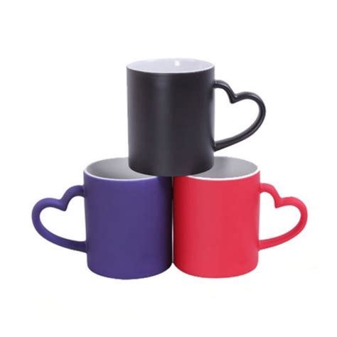 MG08 11OZ HEART HANDLE MAGIC MATTE MUG