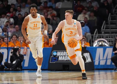 Tennessee Men's Basketball Reaches Sweet 16 For Second Straight Season ...