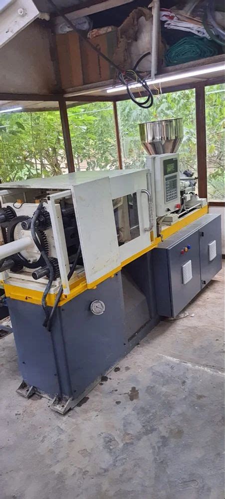 Image result for Portable Plastic Injection Machine