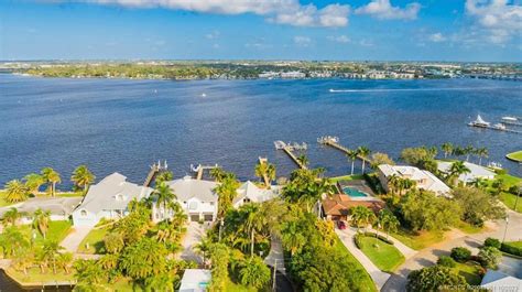 2034 SW Mockingbird Ln, Palm City, FL 34990 | Homes.com