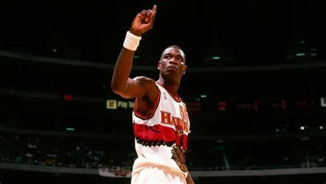 Dikembe Mutombo finger wag, explained: Revisiting 1997 game that led to ...