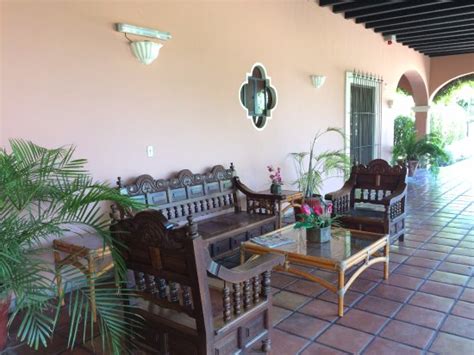 HOTEL HACIENDA CAZADORES (Navojoa) - Farm Hotel Reviews, Photos, Rate ...