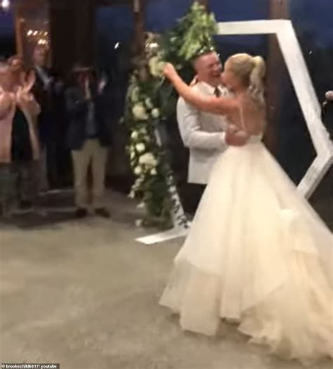 Big Loud Bride 的图像结果