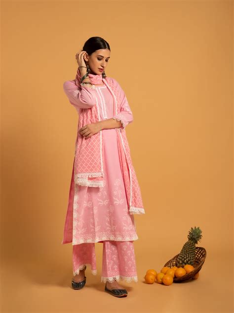 Gulaab Khari Pink Printed Cotton Suit Mulmul Dupatta – maisonshefali