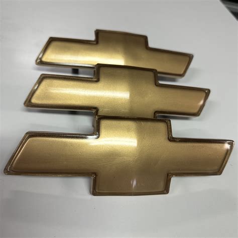 1988-98 Chevrolet Emblem bow tie 94-98 Chevy 88-93 Chevy Silverado 1PC for Sale - emgCarTech