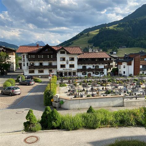 HOTEL KIRCHENWIRT - Inn Reviews, Photos, Rate Comparison (Kirchberg ...