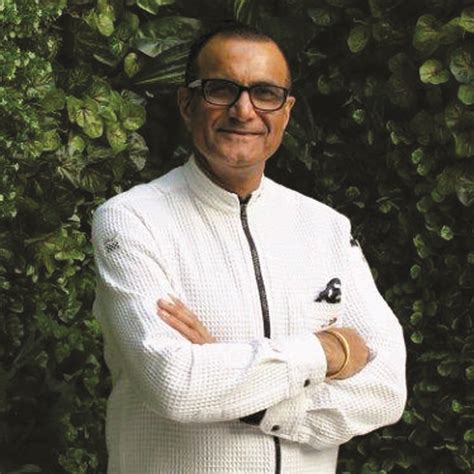 Premium Uniforms Supplier in India - UU India