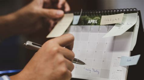 Busy Men Movie 的图像结果