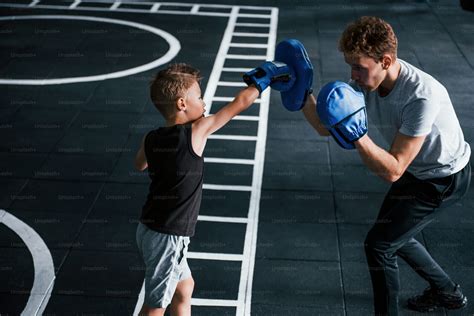 Boxing Kid 的图像结果