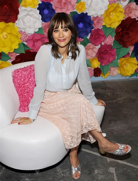 Rashida Jones's feet