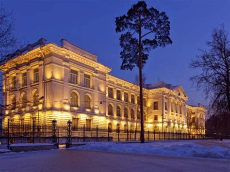 北京俄罗斯文化中心 — РОССИЙСКИЙ КУЛЬТУРНЫЙ ЦЕНТР В ПЕКИНЕ