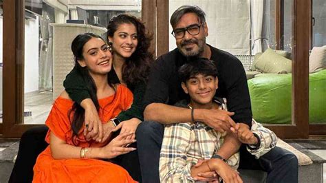 Kajol's Candid Confession About Ajay Devgan's Honeymoon Homesickness ...