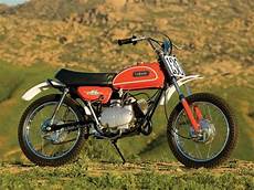 Yamaha Enduro Cafe Racer by Kawasaki Kz400 Cafe Racer By Therapy Garage Bikebound Yamaha Enduro Cafe Racer