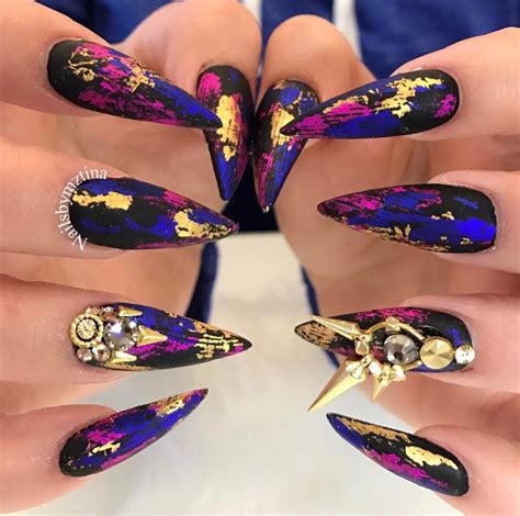 Unique Nail Art - Slaylebrity