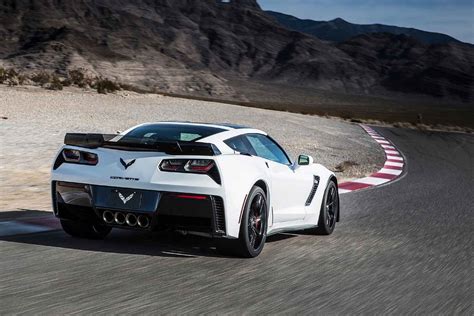 Fiche technique Corvette C7 Stingray 2018