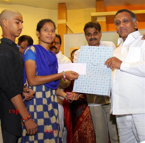 Chevella MP Vishweswar Reddy, launches a project to clear Horseshoe ...
