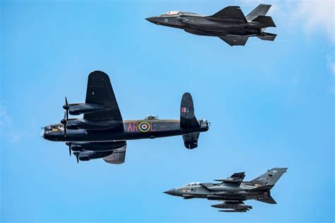 The past present and future of 617 "Dambusters" squadron. A Lancaster ...