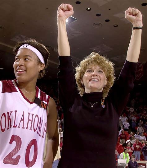 Oklahoma’s Sherri Coale announces her retirement after 25 seasons as ...