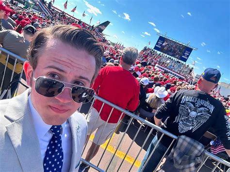 'The intern in charge”: Meet the 22-year-old Trump’s team picked to ...