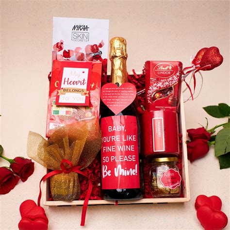 My Heart Belongs to You Gift Hamper – Romantic Gift for Couples in Ker ...