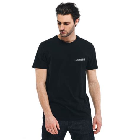 CAMISETA DAINESE HATCH T-SHIRT – Preta e Branca – JR Speed Racing