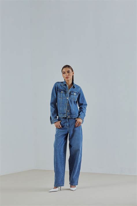 Blue Barrel Jeans – Qua