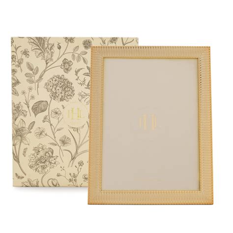 Shop Gold Plated Ribbed Pattern Metal Photo Frame - Medium - at Best ...