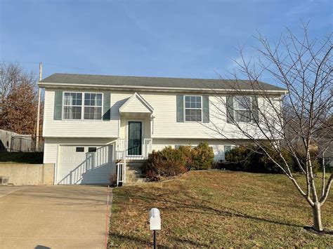 108 Paulina Dr, Hannibal, MO 63401 - See Est. Value, Schools & More