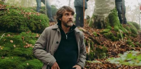 Fue un éxito en TVE, triunfó en Netflix y Movistar Plus+ acaba de ...