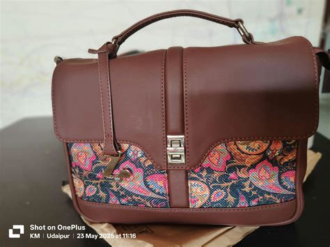 Kriti Sanon - Paisley Print Nessa Satchel