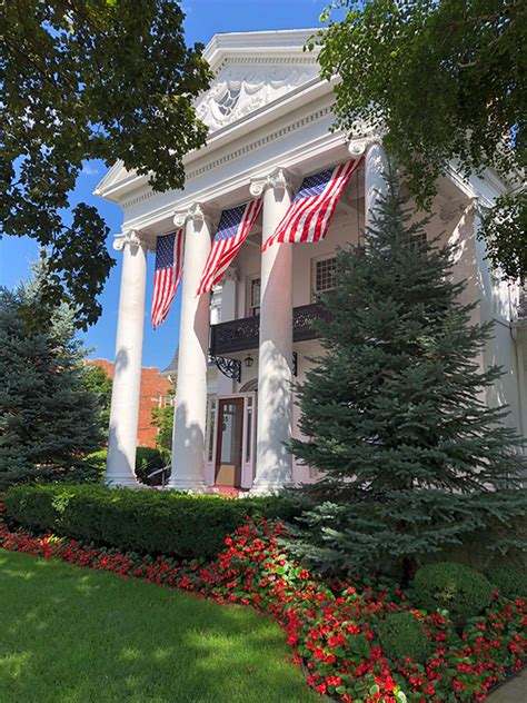 Racine Obituaries | Maresh-Meredith & Acklam Funeral Home