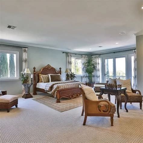 Inside Snoop Dogg’s $1.7 Million Home in Diamond Bar, California: A ...