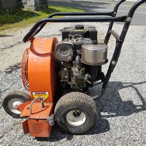 Billy goat Walk behind Leaf blower Online Government Auctions of ...