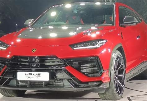 Lamborghini Urus Performante launch price and features