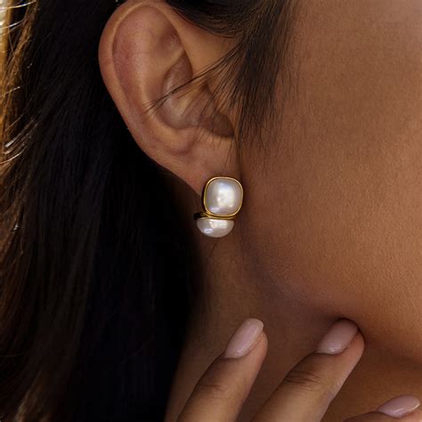 Buy Earrings for Women & Girls | Stylish, Anti-Tarnish Jewellery - Amalfa