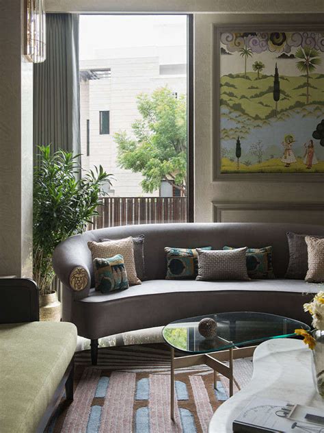Touring Textures with Aayushi Gupta in this Triplex Home | Goodhomes.co.in
